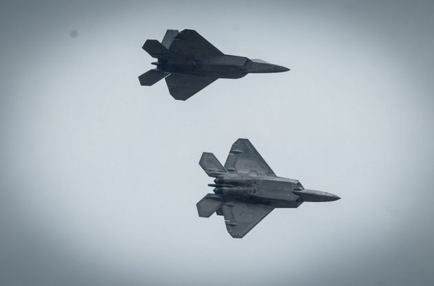 Російські пілоти періодично провокують американців у Сирії