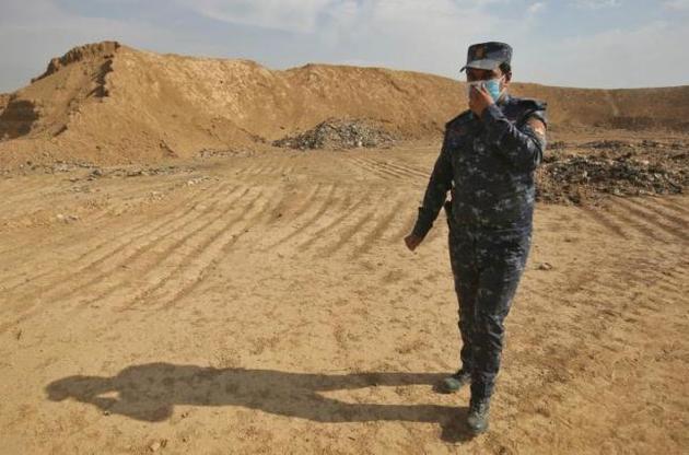 В Іраку виявлені масові поховання убитих терористами ІДІЛ єзидів