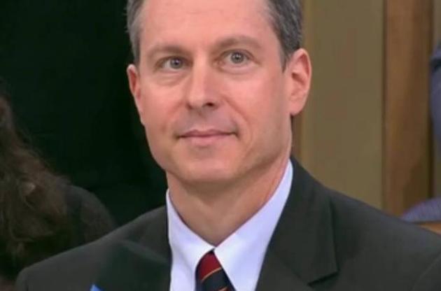 Московська поліція затримала американського журналіста. Відпустили, але заставили написати пояснювальну.