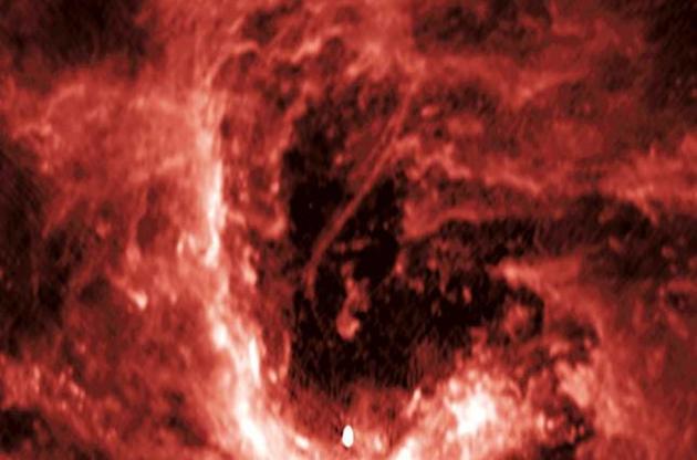 Астрономы получили снимок "нити" в центре Млечного Пути