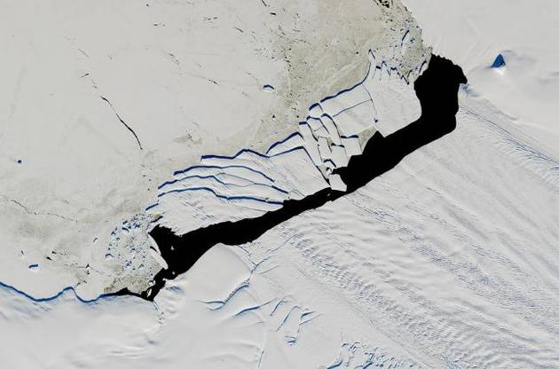 NASA опубликовало снимок гигантского айсберга в Исландии