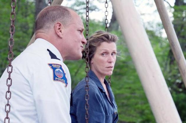 Кадр з фільму "Три білборди на кордоні Еббінга, Міссурі"