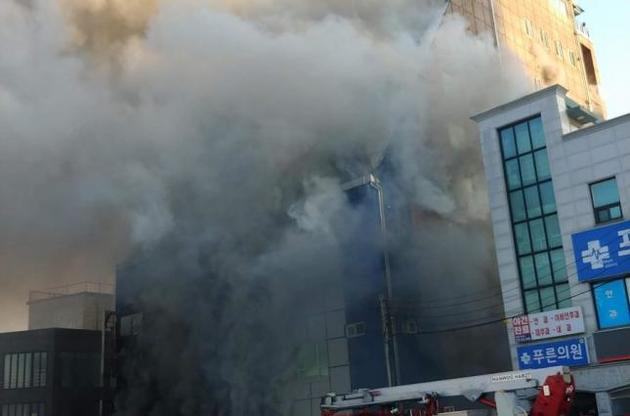 В Южной Корее горел фитнес-центр, погибли 29 человек