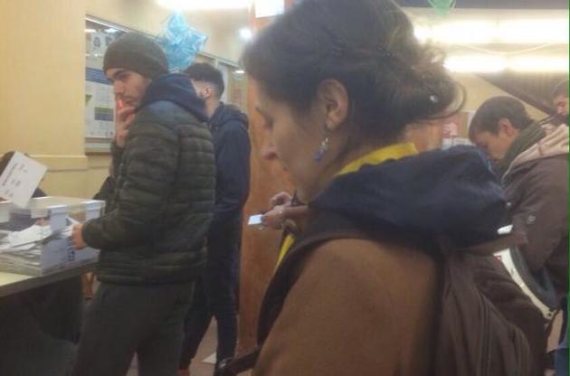 Каталонці активно голосували на позачергових парламентських виборах