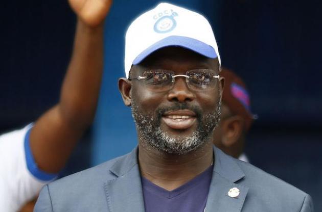 Бывший футболист "Милана" Веа стал президентом Либерии