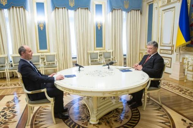 Не прошло и четырех лет, как украинская власть решила обновить состав ЦИК