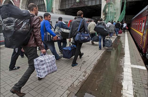 Найбільше українці хочуть їхати на заробітки в Німеччину та Польщу