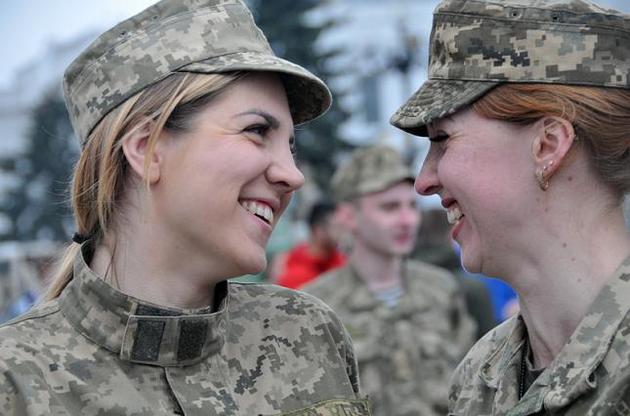 43% украинцев заметили рост профессионального уровня военных