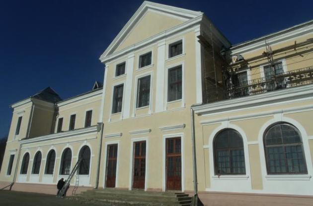 Вишневецкий дворец: большая реставрационная история
