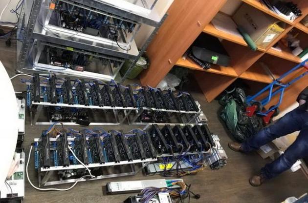 Следствие установило организатора схемы добычи криптовалюты для боевиков