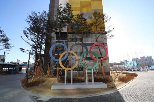 В Пхенчхане официально открыли Олимпийские деревни
