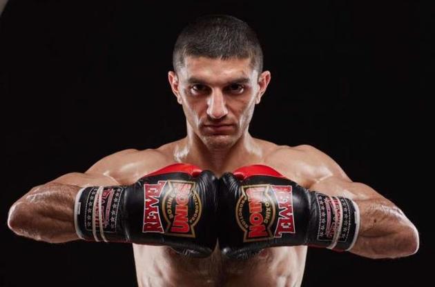 Далакян победил Вилорию решением судей