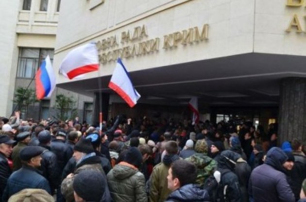 Турчинов наказав Внутрішнім військам взяти штурмом Верховну раду та Раду міністрів АРК. Але наказ не було виконано