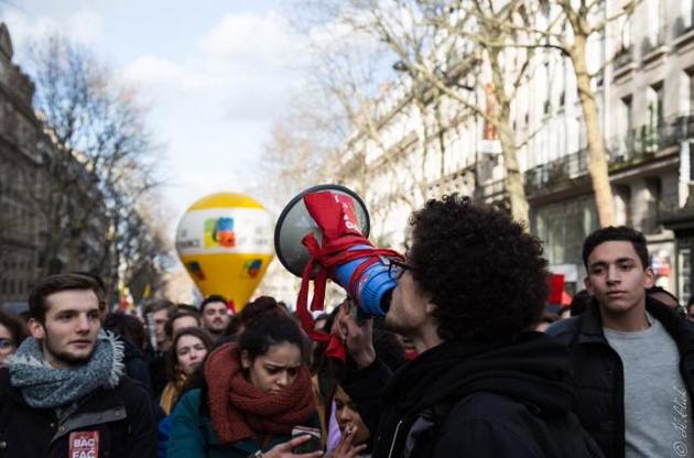 Во Франции студенты вышли на протесты из-за университетской реформы