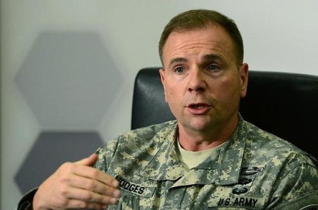 Украина просит Javelin, а сама продает оружие во время войны - генерал США