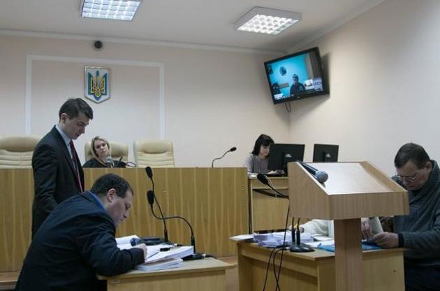 Підозрюваний заслухав суддю в режимі відеоконференції