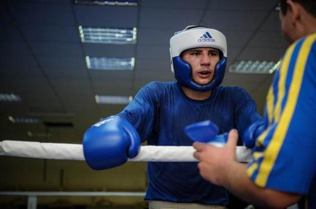Українець Хижняк не розглядає перехід у професійний бокс