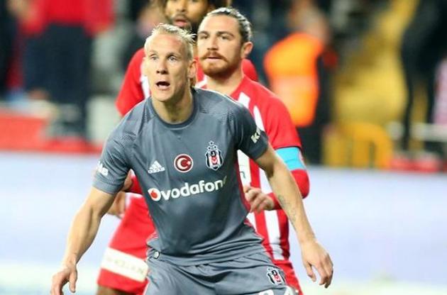 Відв дебютував в Туреччині