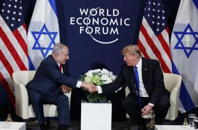 Трамп пригрозил приостановить помощь палестинцам, если они не будут стремиться к миру с Израилем