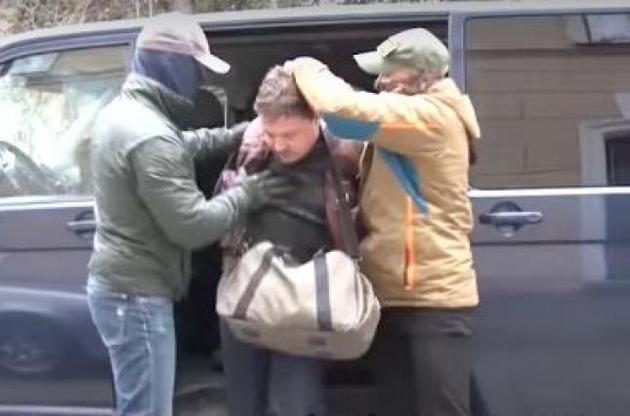 Опубліковано відео затримання в анексованому Криму "українського шпигуна"
