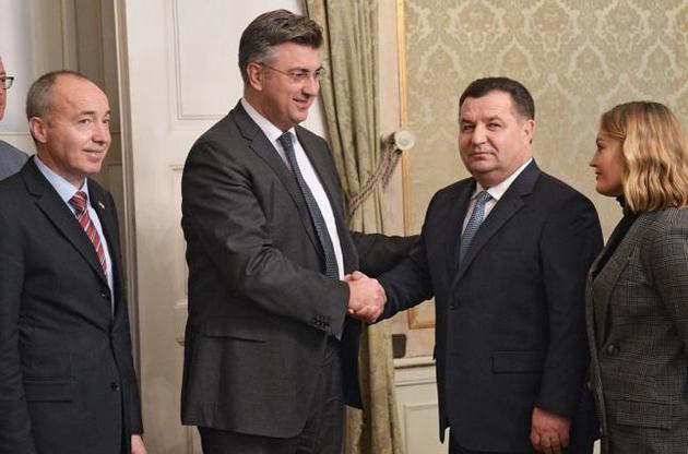 Полторак обговорив з Пленковичем подальше співробітництво України і Хорватії