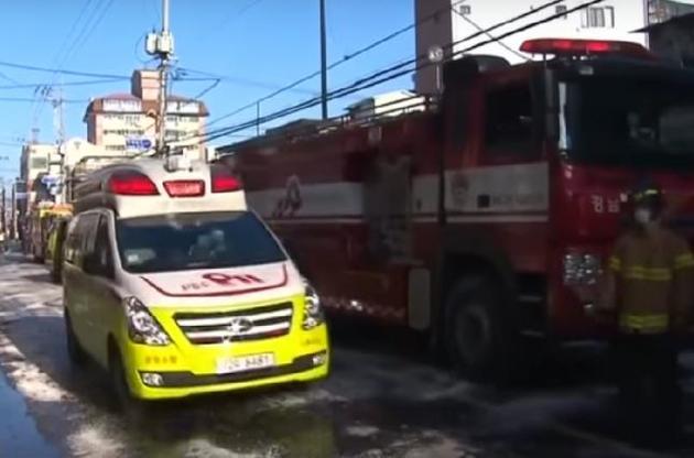 Пожар начался в 7:30 утра по местному времени