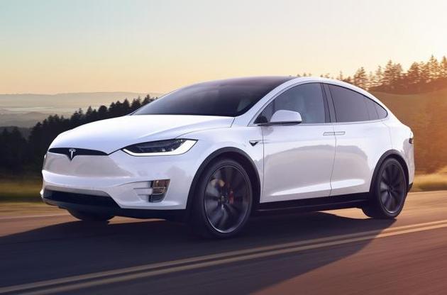 Tesla Model X потрапила в ДТП зі смертельним результатом