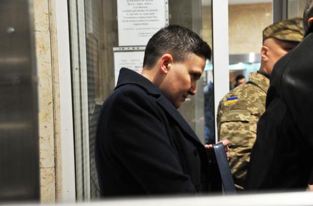 Луценко подписал и объявил подозрение Савченко