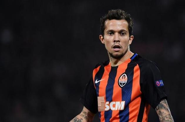 Бернард пока не знает, где продолжит карьеру