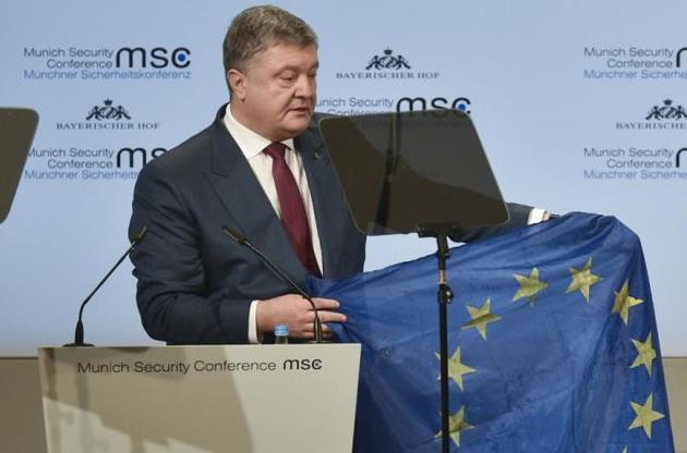 Порошенко назвав безвіз свідченням успіху реформ в Україні