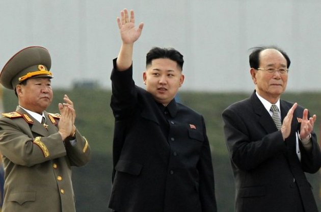 Ким Чен Ын посетил концерт южнокорейских поп-исполнителей в Пхеньяне