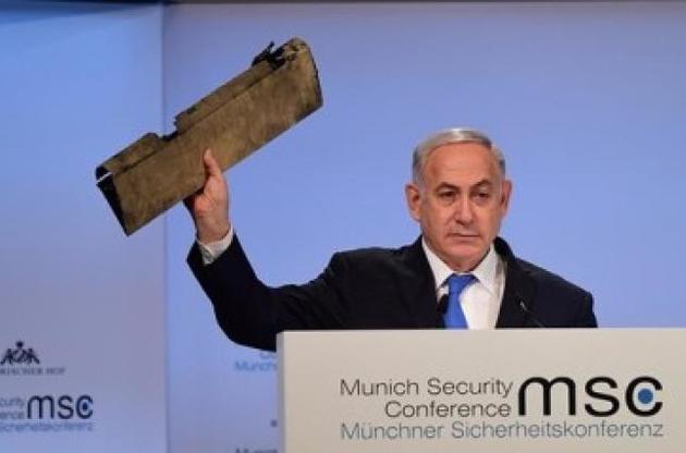 Премьер Израиля продемонстрировал в Мюнхене обломок иранского беспилотника
