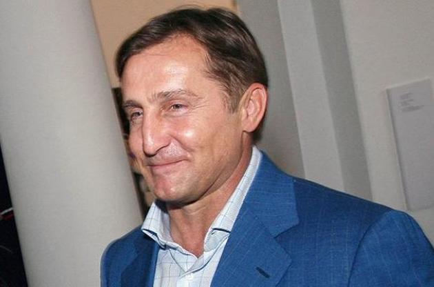 МВС оголосило в розшук підозрюваного в організації вбивства Вороненкова