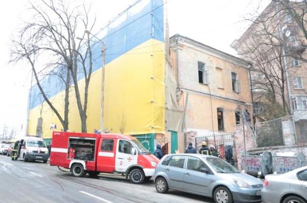 В центре Киева горел дом с "балконом Грушевского"