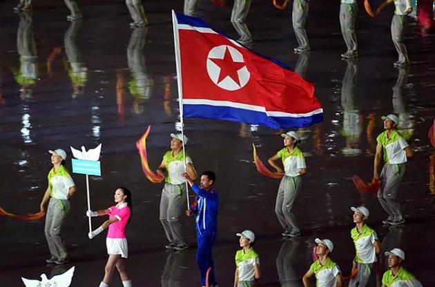Активисты из Южной Кореи устроили акцию протеста против участия сборной КНДР в Олимпиаде-2018