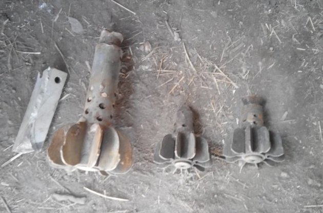 Боевики в Донбассе били по позициям сил АТО из неотведенных тяжелых минометов