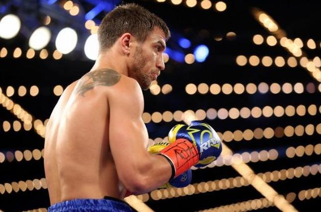 Ломаченко может провести бой против подопечного Мейвезера