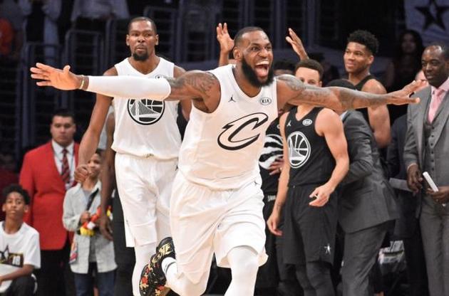 Команда ЛеБрона здобула перемогу з різницею в три очки