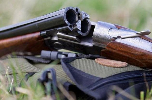 Белорусский суд приговорил украинца к трем годам колонии за попытку ввезти охотничье ружье