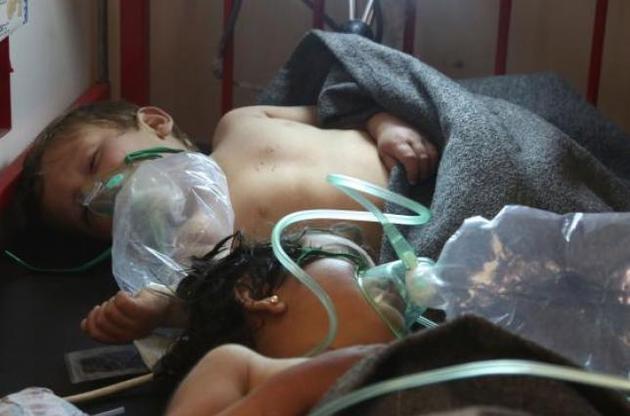 В одном из домов, куда попал баллон с химическим веществом найдено по меньшей мере 34 тела погибших