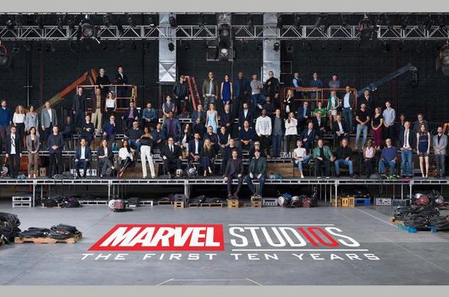 Всех звезд фильмов Marvel собрали на одном фото