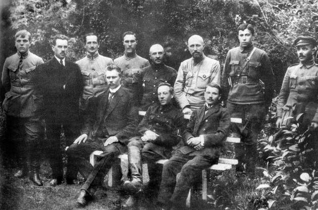 Члены Директории УНР у г. Каменец-Подольский, весна 1919 р.