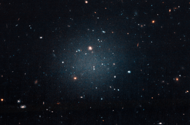 Астрономи відкрили галактику без темної матерії