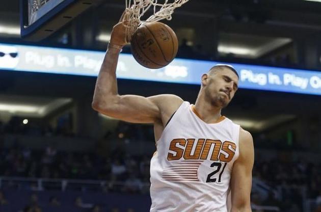 Лень провів 55 матчів у сезоні