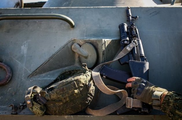 Россия перебросила в Донбасс восемь платформ с техникой и вооружением - разведка