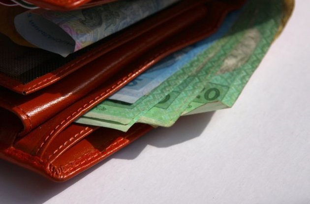 Пенсія студентам і курсантам військово-навчальних закладів призначається максимум до 23-х років