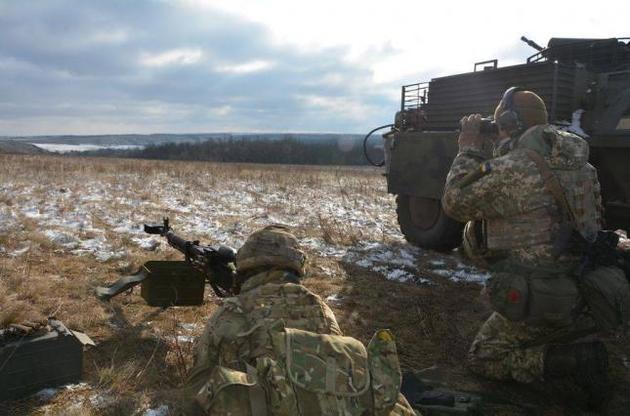 С начала "пасхального перемирия" боевики более 230 раз обстреливали позиции ВСУ – штаб АТО