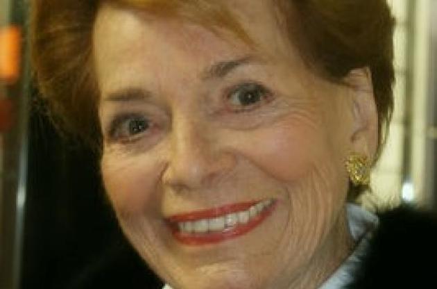 Співачка тричі брала участь у пісенному конкурсі та неодноразово була його почесним гостем