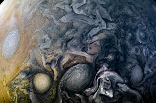 NASA опубликовало новый снимок Юпитера