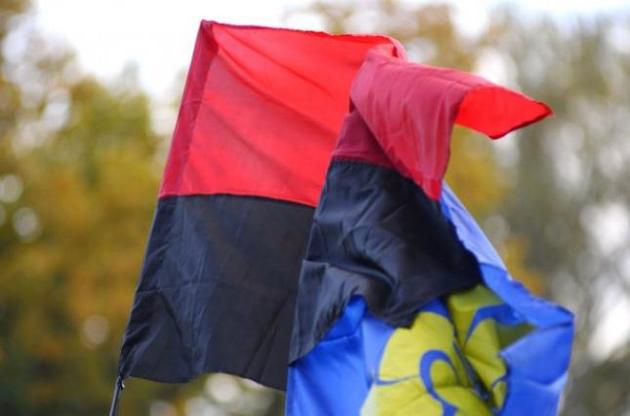 В Раде предлагают урегулировать статус красно-черного флага